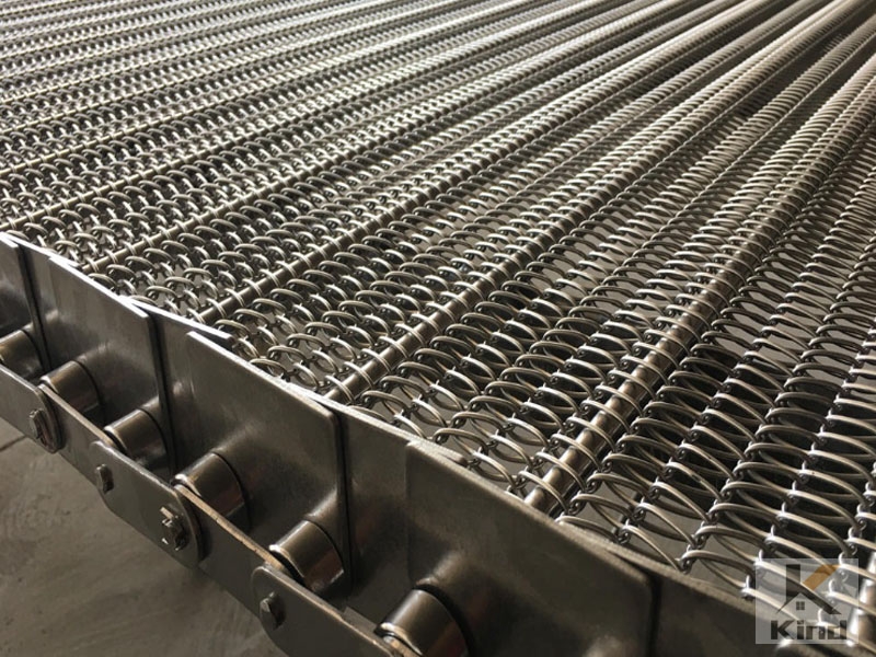 Stainless steel conveyor belt